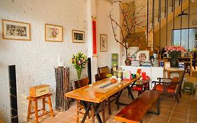 May’s house Nhà của Mây